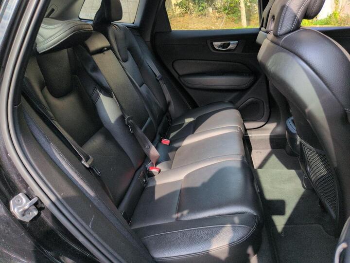 Volvo XC60 2.0 B4 Mild-Hybrid Inscription 11