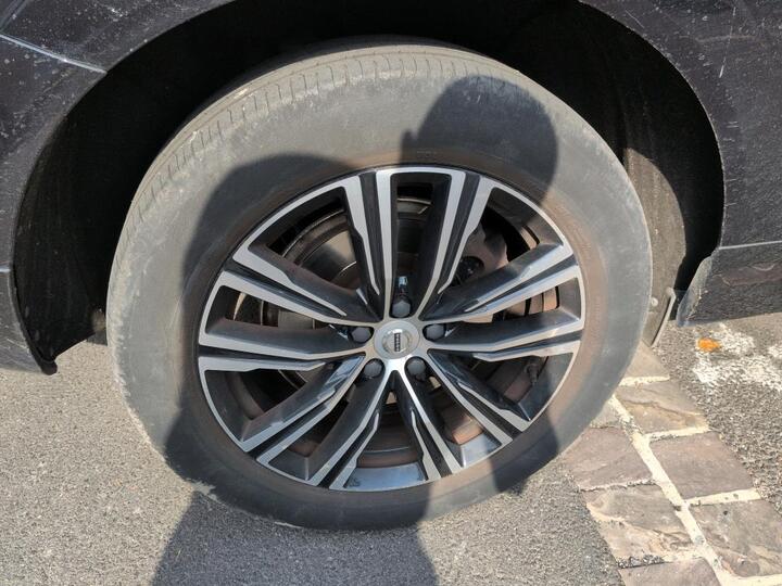 Volvo XC60 2.0 B4 Mild-Hybrid Inscription 41