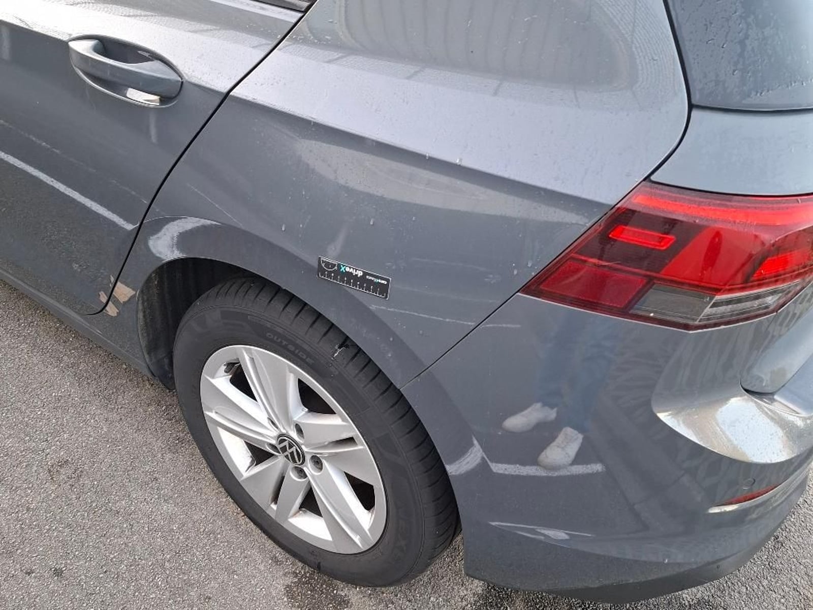 Volkswagen Golf 2.0 TDI Life 29