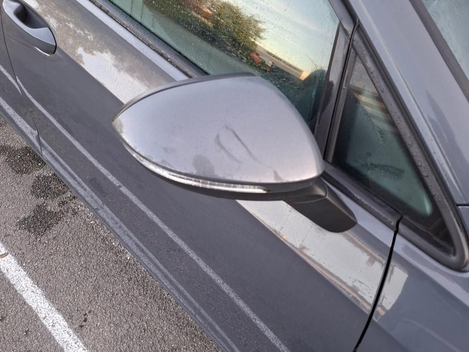 Volkswagen Golf 2.0 TDI Life 33