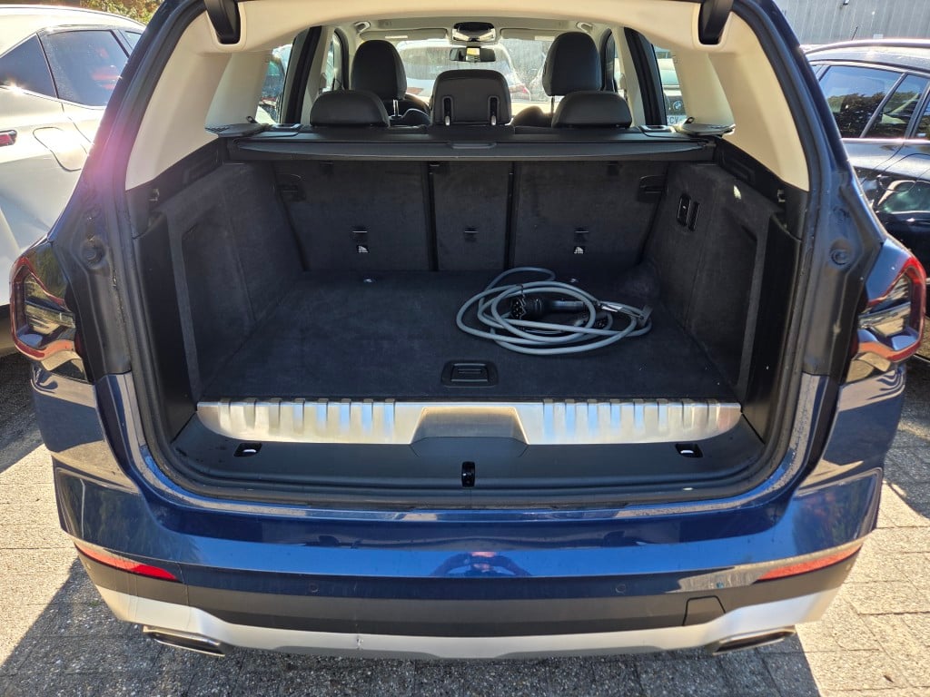 BMW X3 2.0 xDrive30e Plug-In Hybrid 10