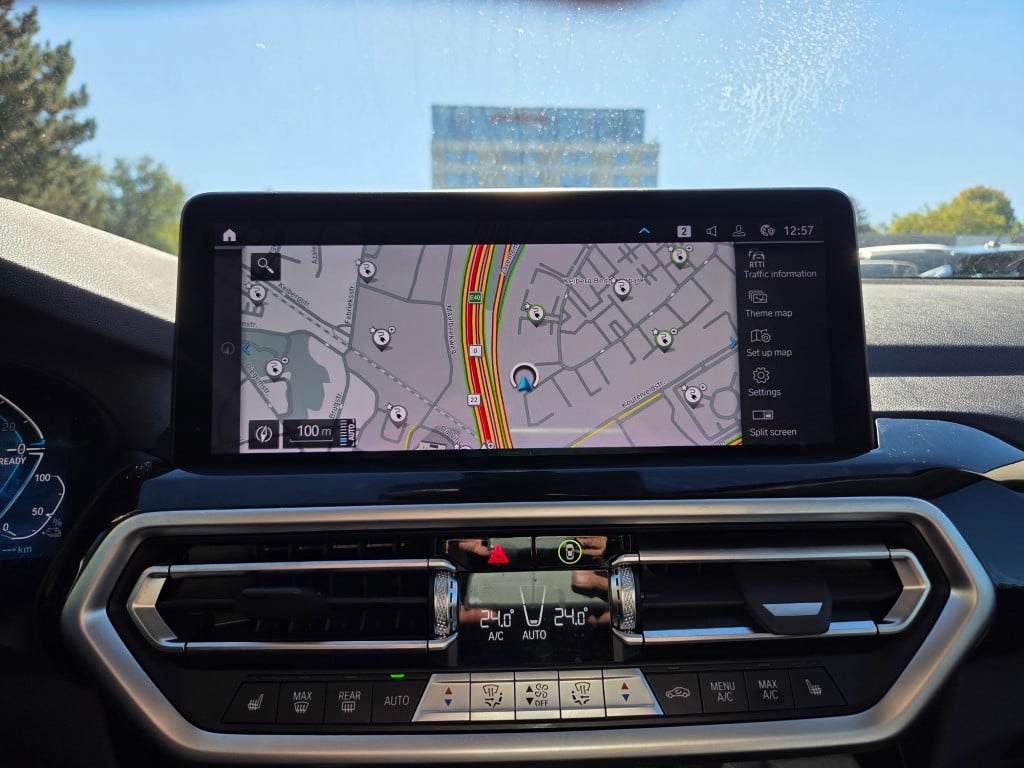 BMW X3 2.0 xDrive30e Plug-In Hybrid 8