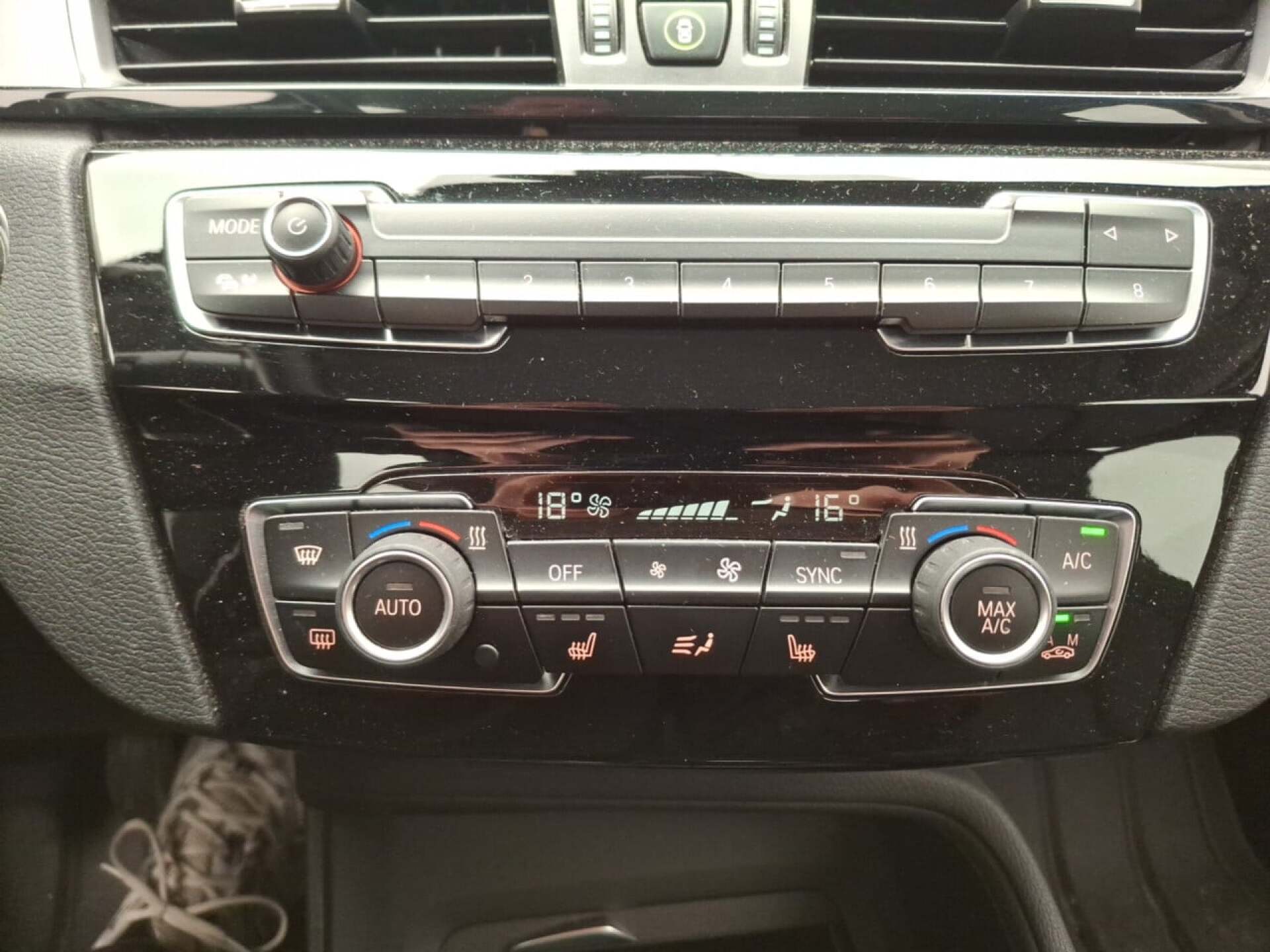 BMW X1 sDrive18i 1.5 10