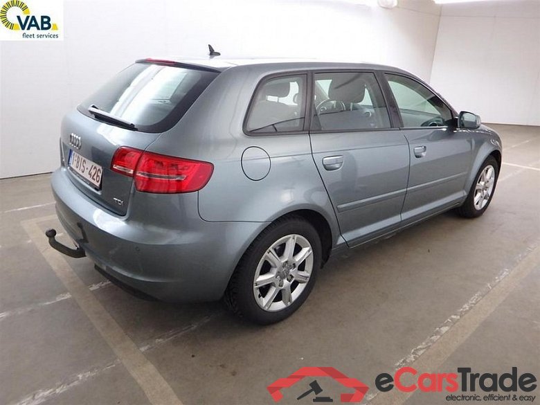 Audi A3 SPORTBACK 1.6TDi Ambiente Start/Stop DPF 77kw/105Hp Navi Klima PDC... #2