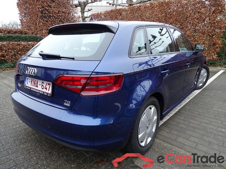 AUDI A3 SB 1.6 TDi Ultra Eur6 Navi PDC Klima #3