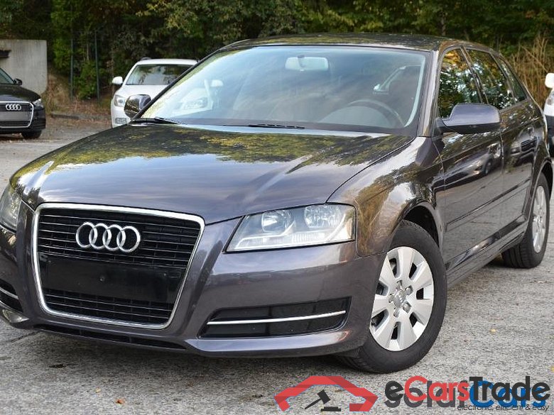 Audi A3 SB 1.6 TDie Attraction Start/St DPF 105Hp Leather Navi Klima PDC... #2
