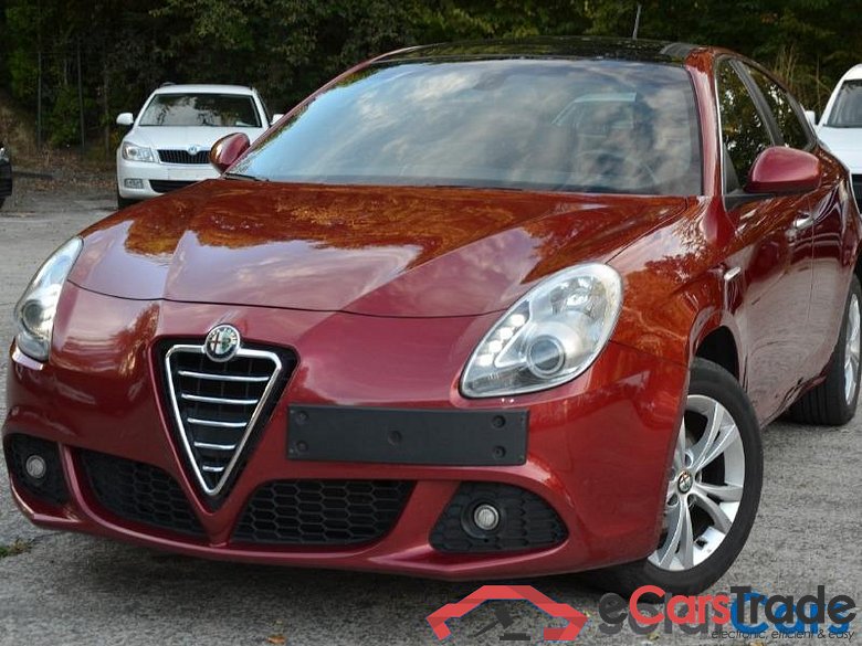 Alfa Romeo Giulietta DISTINCTIVE 1.6JTDM 105Hp DPF Pano Navi Leather Klima PDC... #1