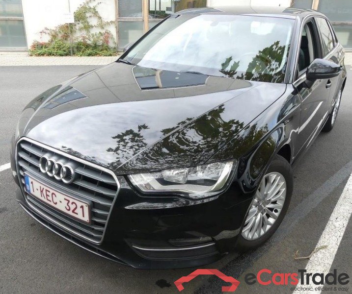 Audi A3 SB 1.6 TDi 110Hp Eur6 Navi 1/2 Leather Klima PDC ...