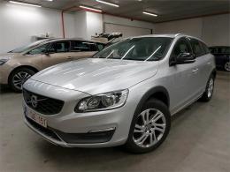  VOLVO - V60 CROSS COUNTRY D3 150PK Geartronic Momentum With Sensus Connect Premium Sound & Pack Professional & Park Sensors With Camera 