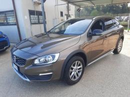 Volvo 14 VOLVO V60 CROSS COUNTRY 2016 WAGON D3 GEARTRONIC BUSINESS
