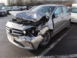 Mercedes-Benz B-Klasse B 180 d Launch Edition 5d !!!damaged car !!!! 