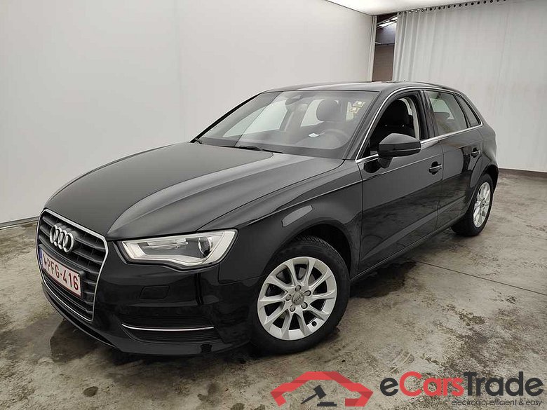 Audi A3 Sportback 1.6 TDi 81kW Attraction 5d #1
