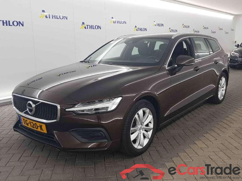 VOLVO V60 D4 Geartronic Momentum 5D 140kW