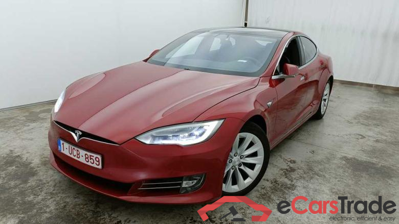 Tesla Model S 75D (Dual Motor) Auto Pilot (total options: 8 958,68euro)