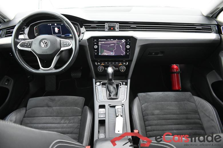 Volkswagen Passat 1.6 TDi Facelift Highline Aut. Virtual LED-Xenon Navi Sport-Leather-Alcantara Camera KeylessGo Klima PDC ... #6