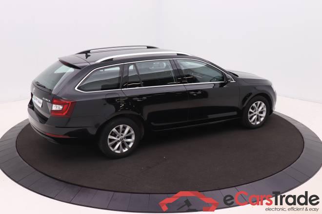 Skoda Style Octavia Combi #6