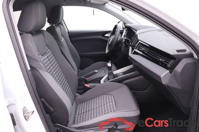 Audi 30 TFSI advanced A1 Sportback #2