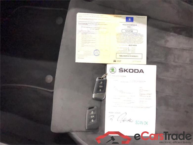  SKODA - SUPERB COMBI CRTDI 150PK DSG7 Style Corporate Plus & Style Premium & LED Plus & Electric Boot  #4