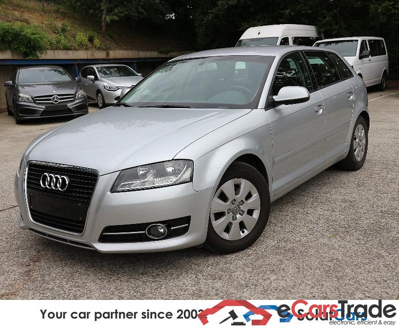 AUDI A3 SB 1.6eTDI Attraction Leather Navi PDC Klima... #1