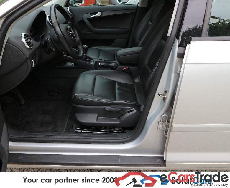 AUDI A3 SB 1.6eTDI Attraction Leather Navi PDC Klima... #5