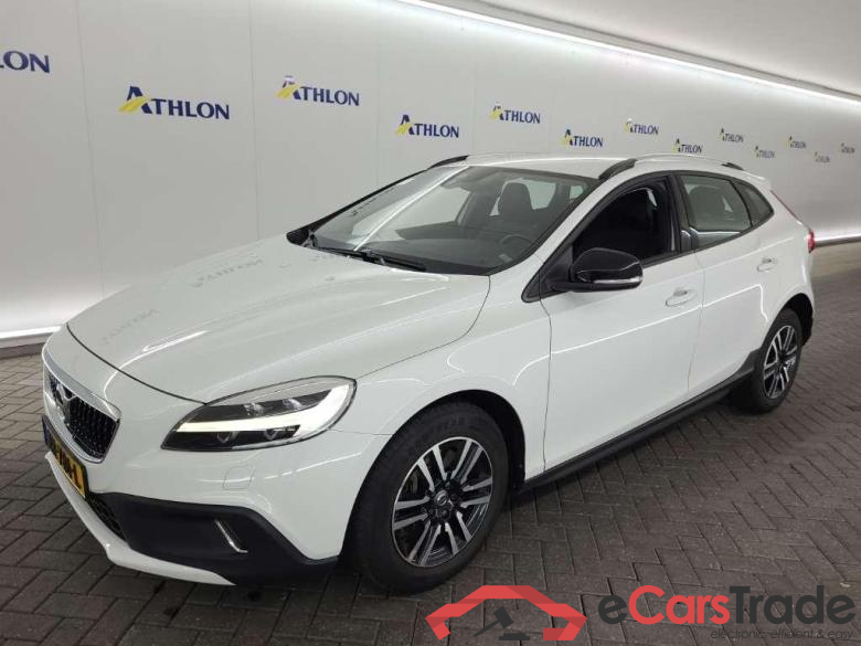 VOLVO V40 Cross Country D3 Geartronic Nordic+ 5D 110kW