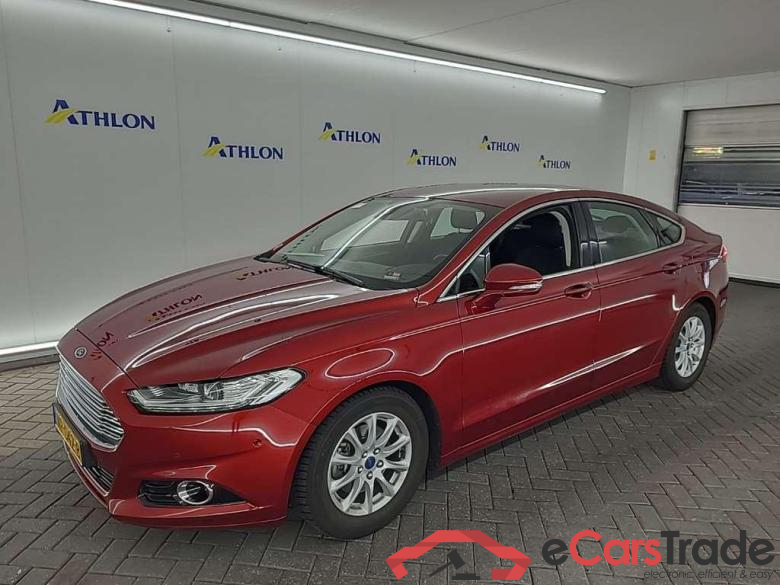 FORD Mondeo hatchback 1.5 TDCi ECOnetic 88 kW Tit 5D