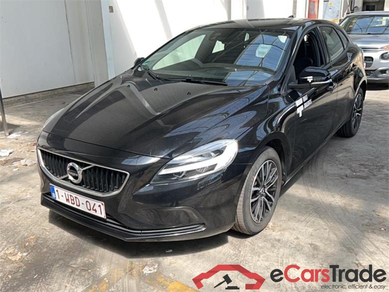 VOLVO V40 2.0 D2 Black Edition AdBlue (EU6d-TEMP) #1
