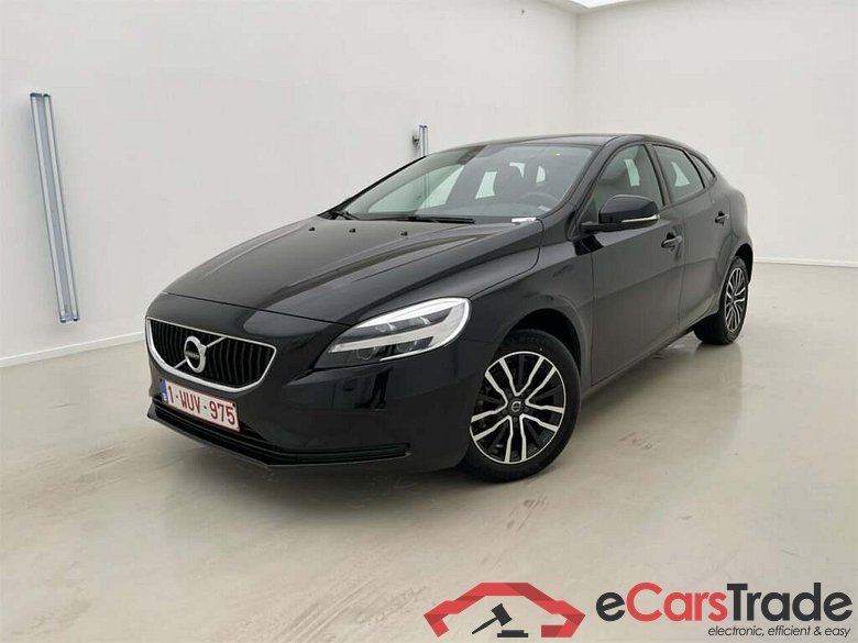 VOLVO V40 2.0 D2 BLACK EDITION 88KW #1