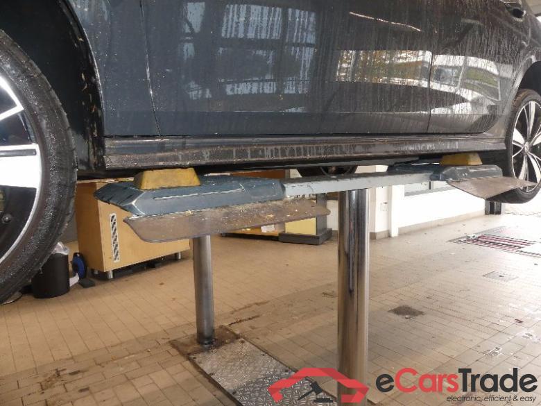 Vw GTE eHybrid Volkswagen Golf GTE 1.4 elektrisch/TSI eHybrid 180kW 6-Gang DSG / #5