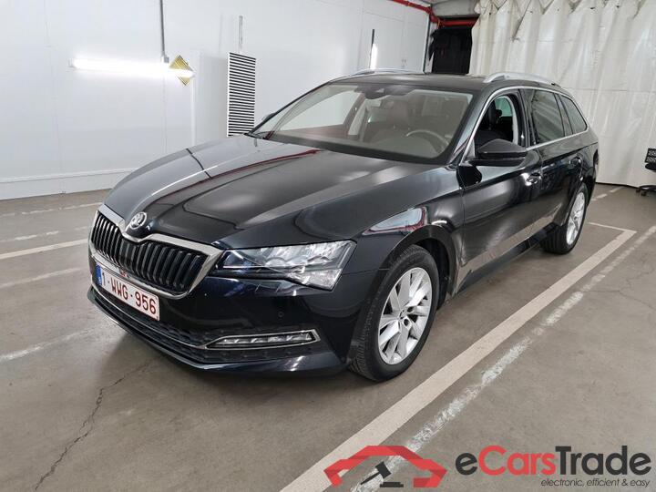 Skoda Superb Combi Superb Combi 1.6 CRTDI DSG7 Style 88kW/120pk  5D/P Auto-7 #1