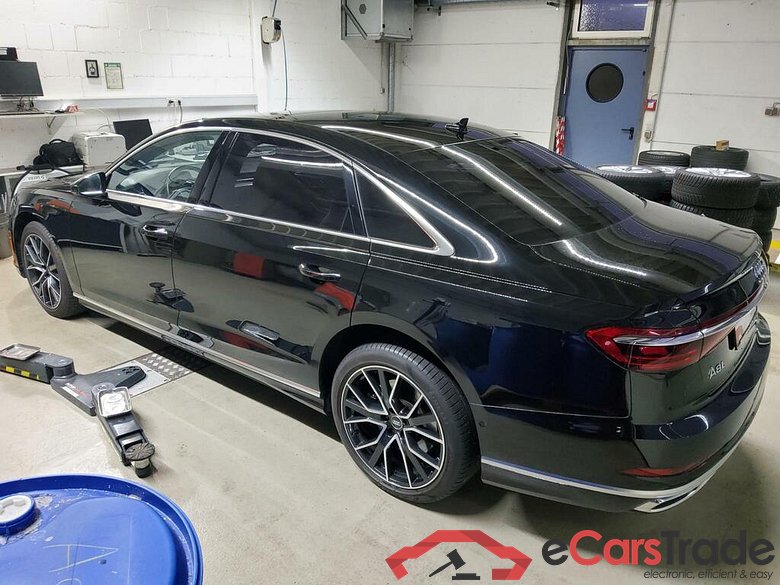 Audi 60 TDI L quattro A8 #3