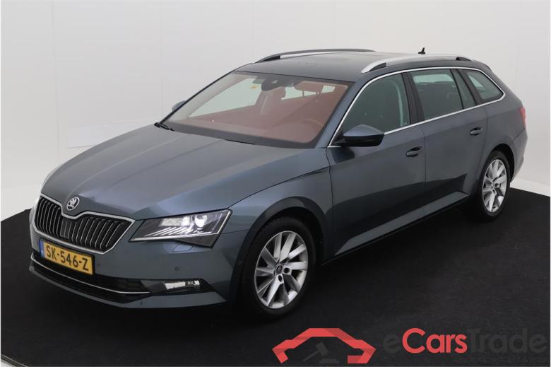 SKODA Superb Combi 110 kW #1