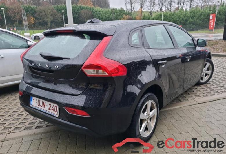 Volvo V40 2.0 D2 Kinetic Navi Klima PDC ... #2