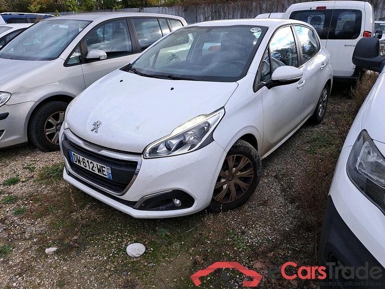 PEUGEOT 208 5p BER 1.6 BlueHDi 75 S&S Business 5P #1