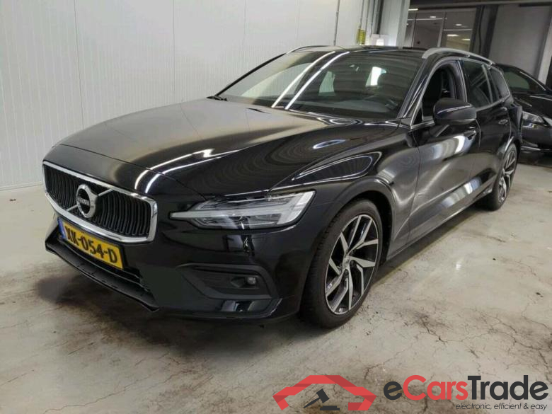 Used Volvo V60 2019 For Sale | Car Auction ECarsTrade | №4443552