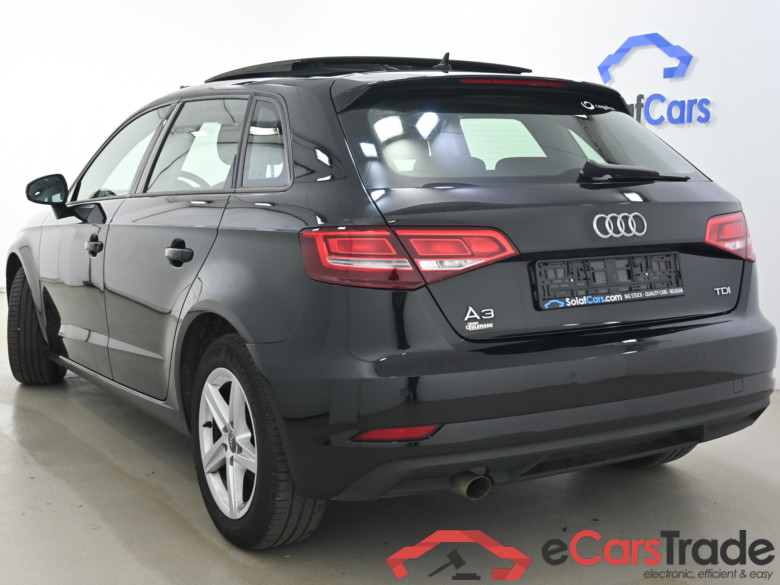 Audi A3 SB 1.6 TDi Aut. Pano LED-Xenon Navi Klima PDC ... #4