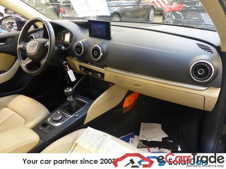 AUDI A3 SPORTBACK 1.6 TDI ATTRACTION 105Hp Pano Navi Leather Klima PDC ... #3