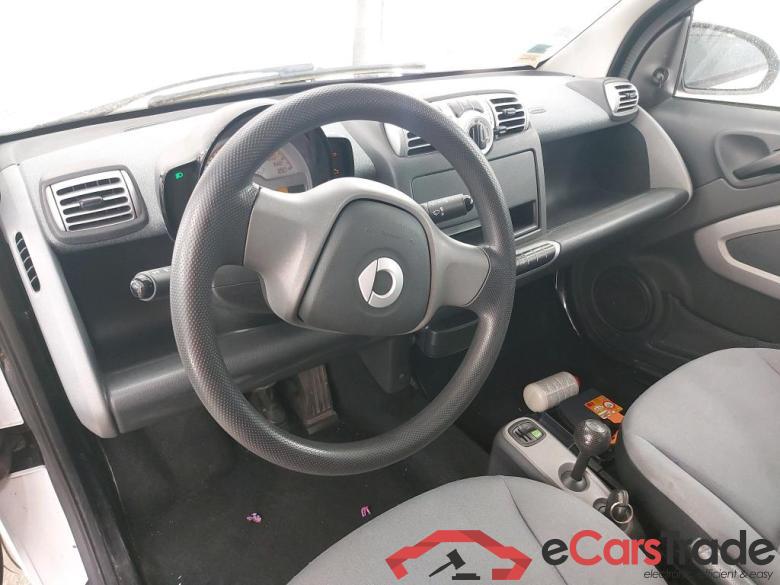 Smart Coupé Pure mhd 45 kW softip fortwo coupe Micro Hybrid Drive 1.0 60CV BVM5 E5 #5