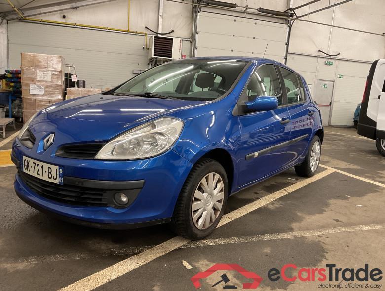 RENAULT Clio III Clio 1.4i 16v Authentique #1