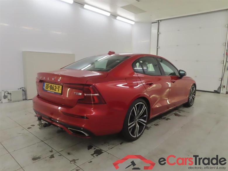 VOLVO S60 2.0 T5 Intro Edition #2