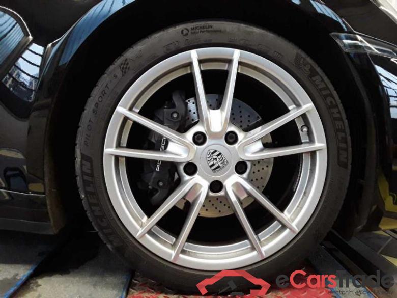 PORSCHE 911 (Typ 992)(01.2019->) DE - Tg2 3.0 EU6d, Targa 4 OPF (EURO 6d), 2020 - 2024 #2