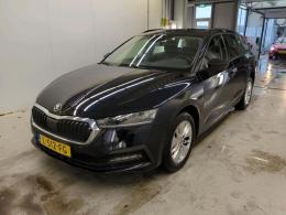 SKODA Octavia Combi 1.0