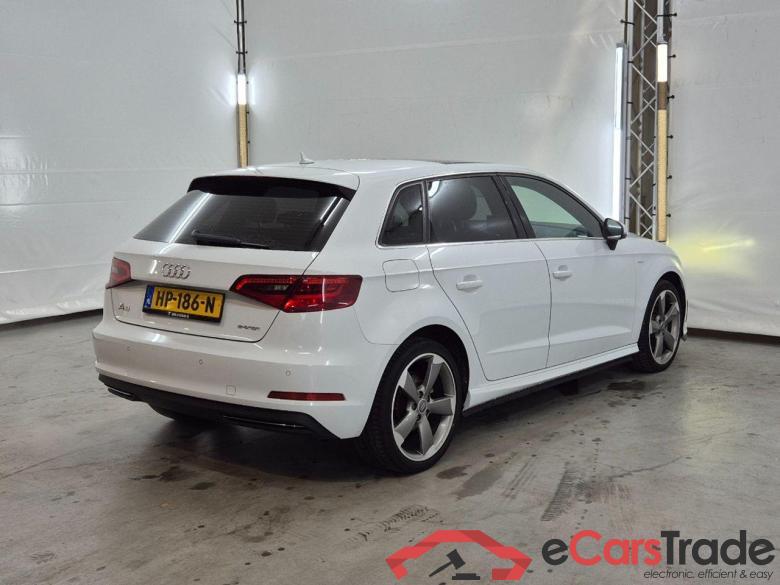 AUDI A3 SPORTBACK 1.4 e-tron PHEV Ambition Pro Line plus #4