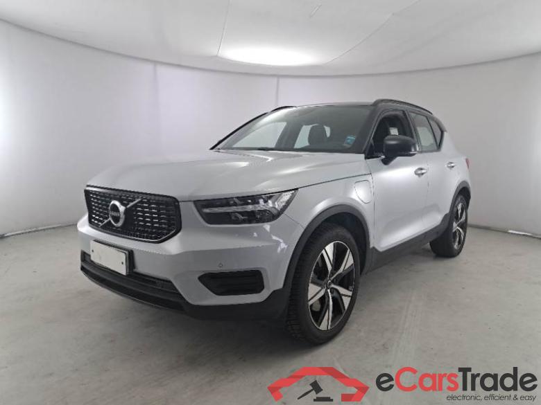 Volvo 223 VOLVO XC40 / 2017 / 5P / SUV T5 PLUG-IN HYBRID AUTO RECHARGE R-DESIGN #1