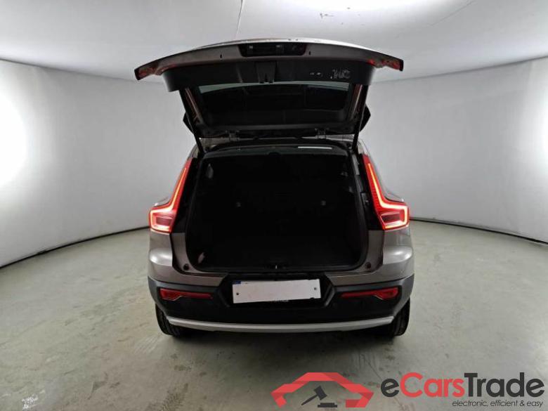Volvo 228 VOLVO XC40 / 2017 / 5P / SUV T5 PLUG-IN HYBRID AUTO RECH INSCRIP EXPR #5