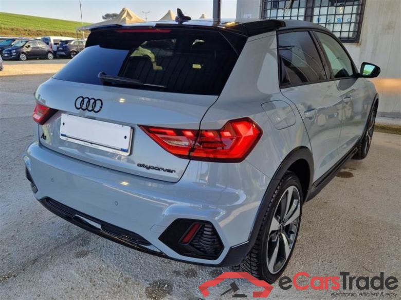 Audi 10 AUDI A1 CITYCARVER / 2018 / 5P / BERLINA 30 TSI S TRONIC CITYCARVER IDENTITY CON. #2