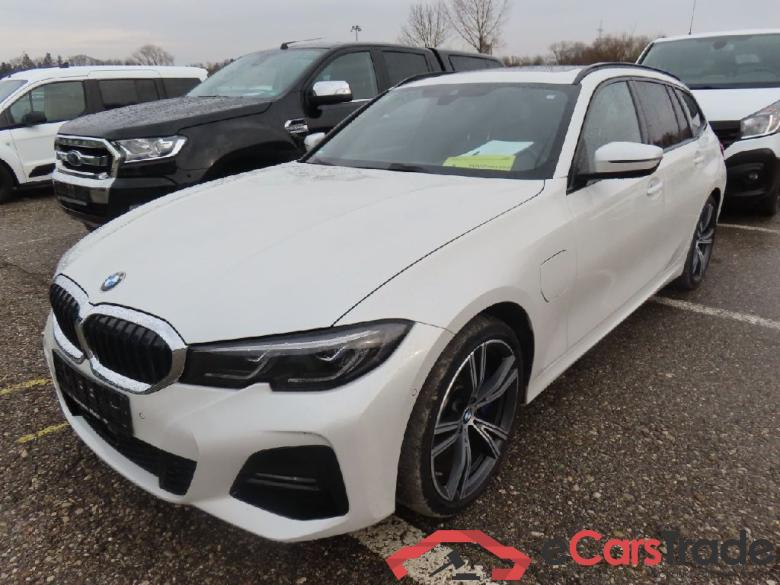 BMW 3-Serie Touring ´18 Baureihe 3 Touring 330 e M Sport 2.0 185KW AT8 E6d #1