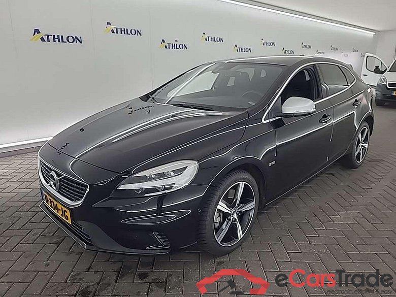 VOLVO V40 T3 Geartronic Polar+ Sport 5D 112kW #1