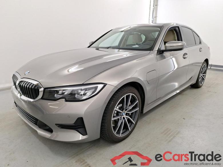 BMW 3-serie 2.0 330E (135KW) BERLINE Business Plus