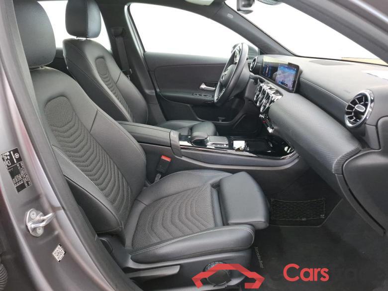 Mercedes A 200 Business Line 7G-DCT MERCEDES-BENZ Classe A Compact / 2018 / 5P / Berline A 200 Business Line 7G-DCT #6